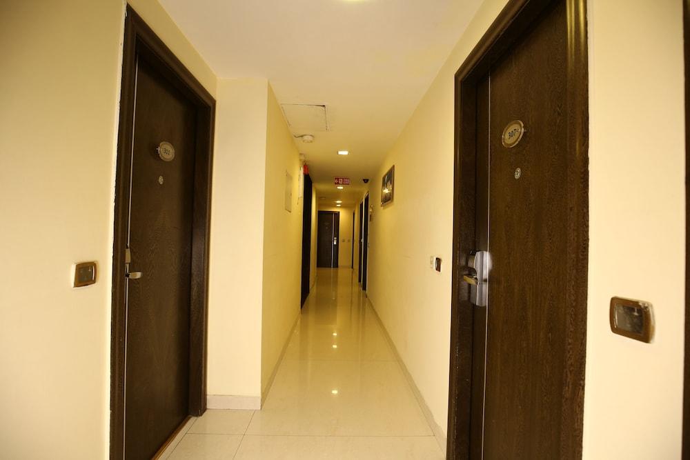 Отель Evoke Lifestyle, Delhi Нью-Дели Экстерьер фото